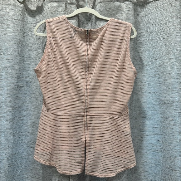 🌟2/$25🌟BCBGMAXAZRIA peplum top - Picture 6 of 6